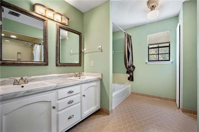 808 Henckley Avenue, Mobile, AL 36609