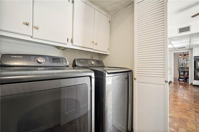 808 Henckley Avenue, Mobile, AL 36609