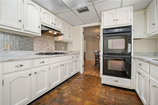 808 Henckley Avenue, Mobile, AL 36609