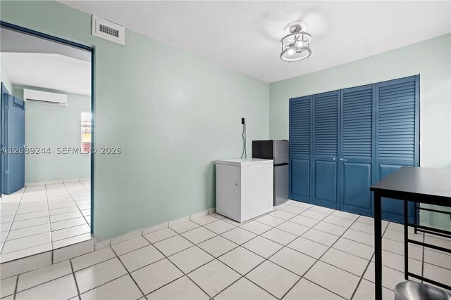 1010 SW 8th Ave, Miami, FL 33130