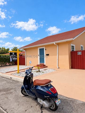 1010 SW 8th Ave, Miami, FL 33130
