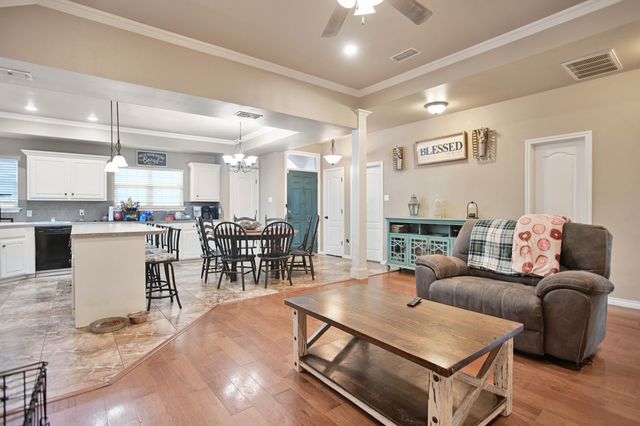 5826 104th Street, Lubbock, TX 79424
