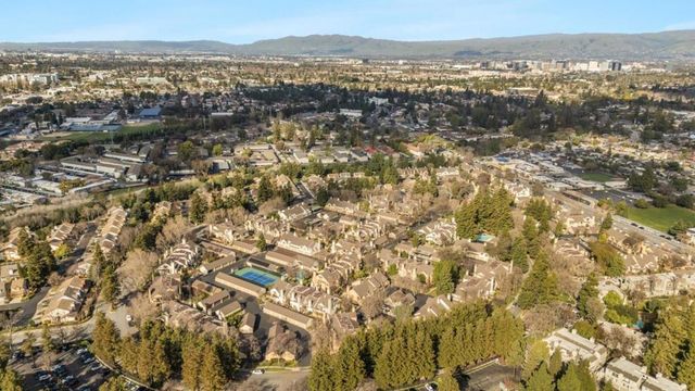 1947 Huxley Court, San Jose, CA 95125