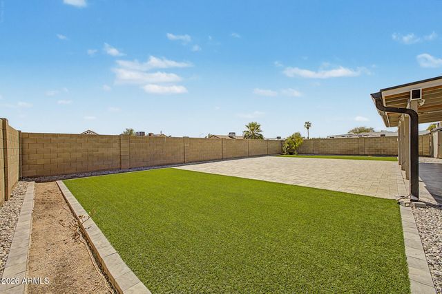 7953 W SAHUARO Drive, Peoria, AZ 85345