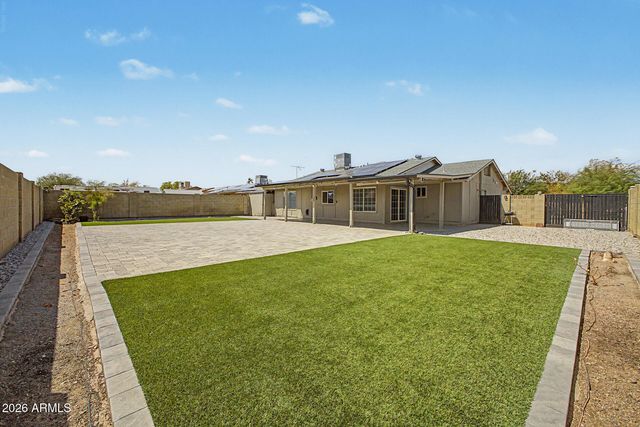 7953 W SAHUARO Drive, Peoria, AZ 85345