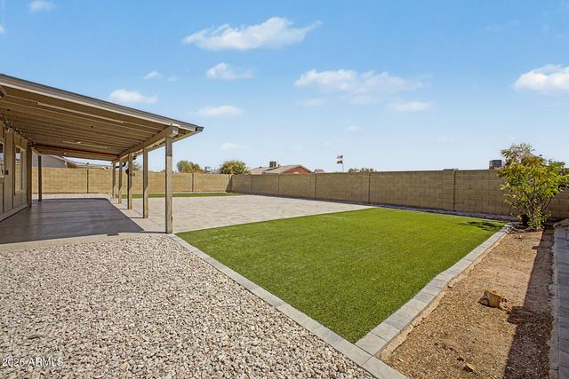7953 W SAHUARO Drive, Peoria, AZ 85345