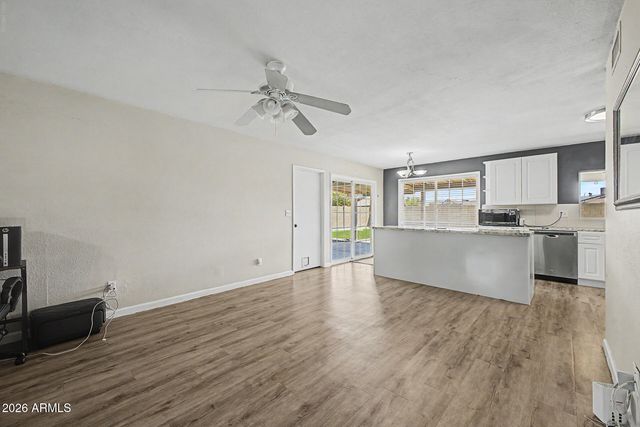 7953 W SAHUARO Drive, Peoria, AZ 85345