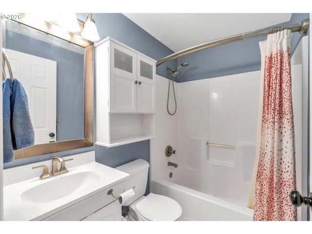 511 BALLAD Way, Forest Grove, OR 97116