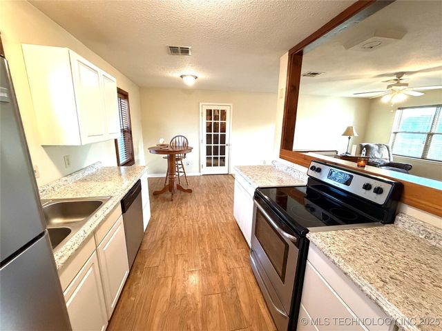 1880 McIntosh Road, Mead, OK 73449