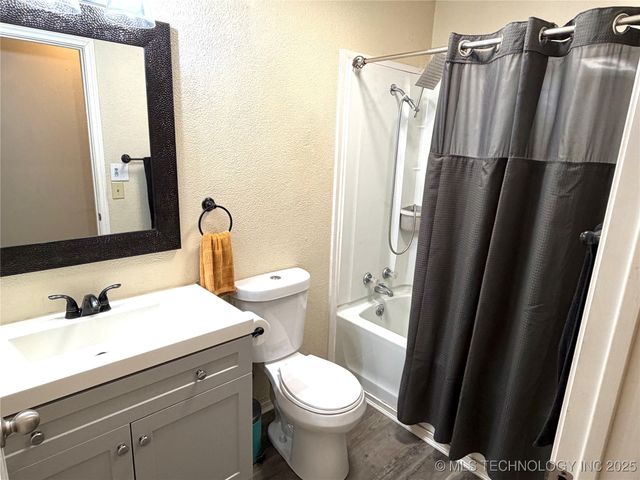 1880 McIntosh Road, Mead, OK 73449