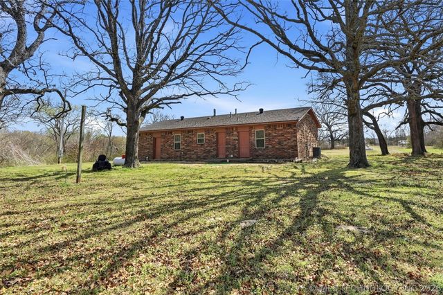1880 McIntosh Road, Mead, OK 73449