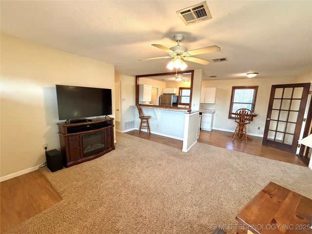 1880 McIntosh Road, Mead, OK 73449