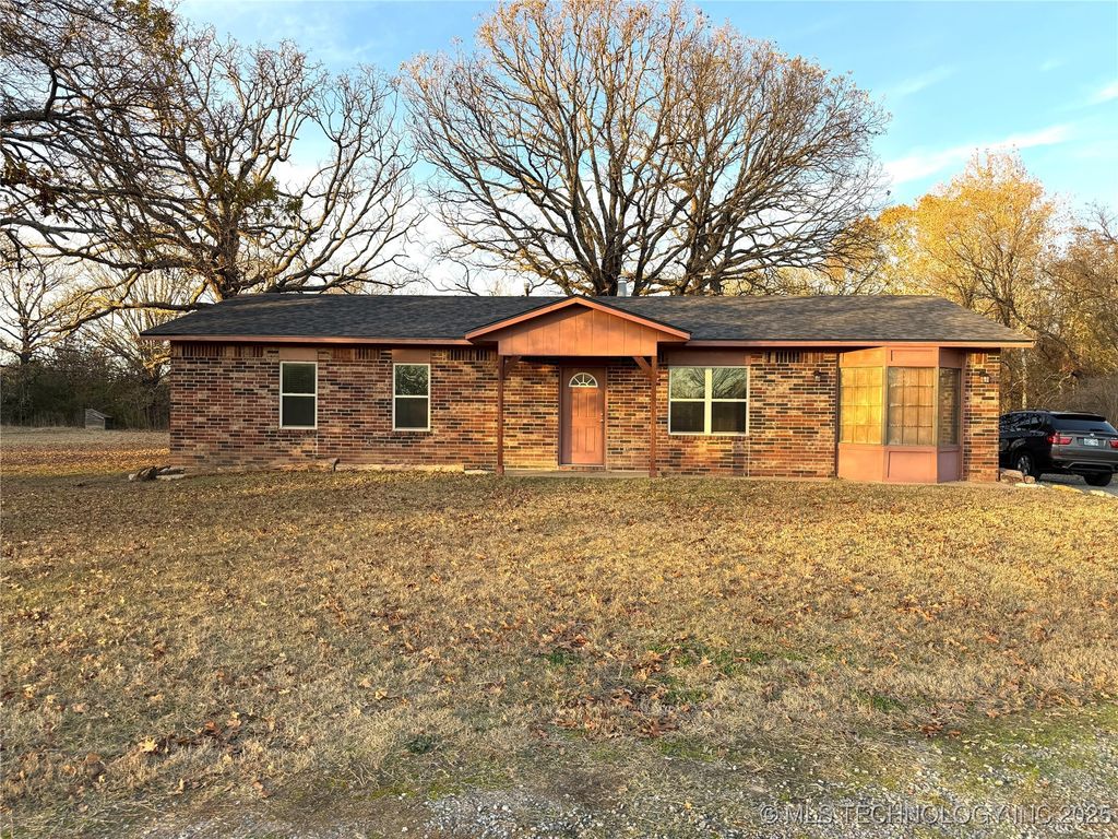 1880 McIntosh Road, Mead, OK 73449