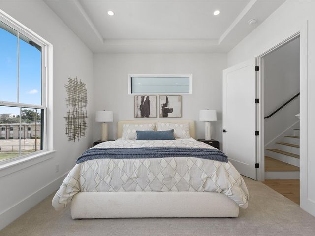 2212 Dennis Street, Houston, TX 77004