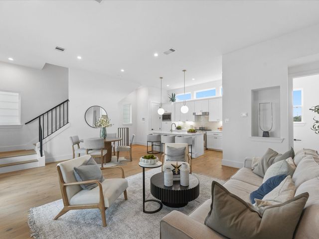 2212 Dennis Street, Houston, TX 77004