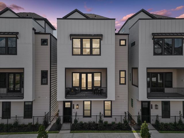 2212 Dennis Street, Houston, TX 77004