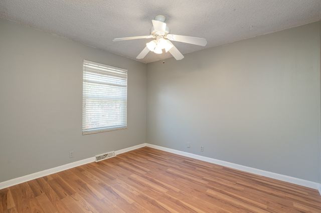5510 Country Dr Apt 122, Nashville, TN 37211