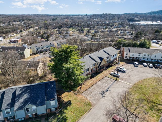 5510 Country Dr Apt 122, Nashville, TN 37211