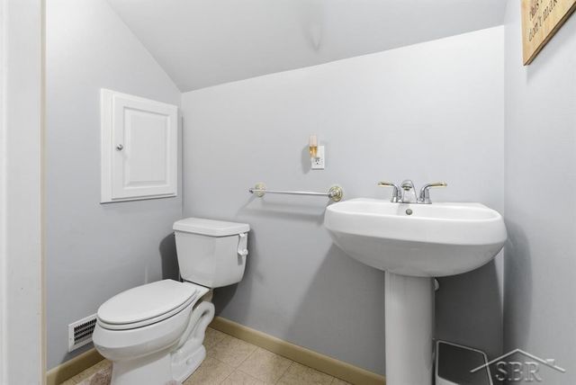 8081 Webster Road, Freeland, MI 48623