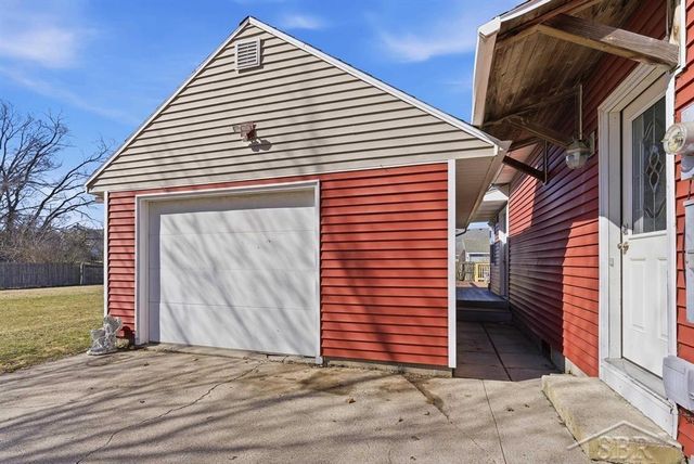 8081 Webster Road, Freeland, MI 48623