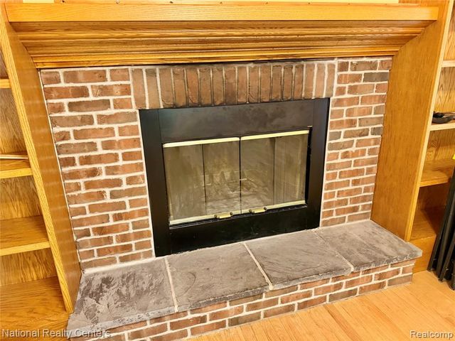 24522 Hass Street, Dearborn Heights, MI 48127