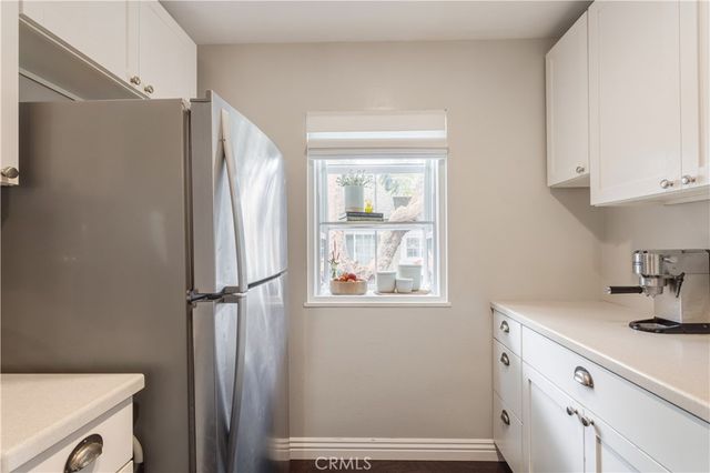 700 E Lake Drive 27, Orange, CA 92866