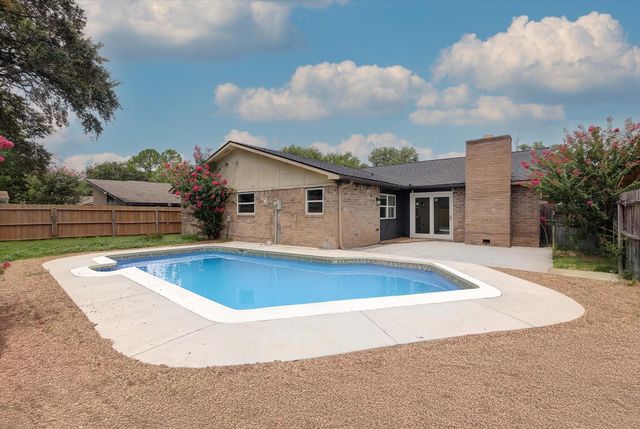 15507 Sierra Valle Drive, Houston, TX 77083