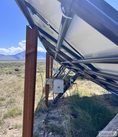 22 Sutton Lane, Leadore, ID 83464