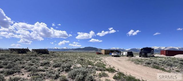 22 Sutton Lane, Leadore, ID 83464