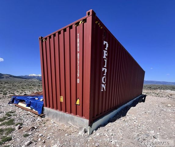 22 Sutton Lane, Leadore, ID 83464