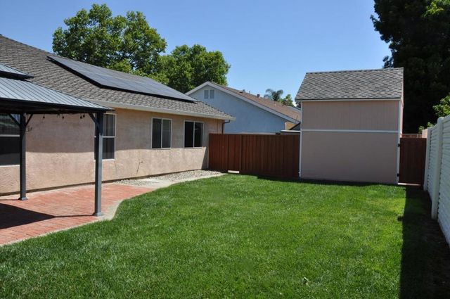 541 Leisure Court, Hollister, CA 95023