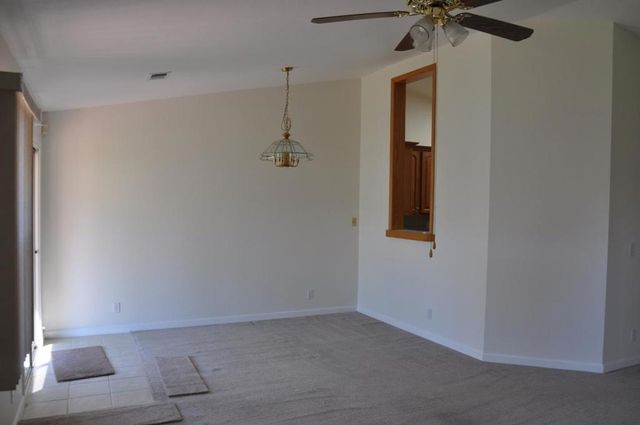 541 Leisure Court, Hollister, CA 95023
