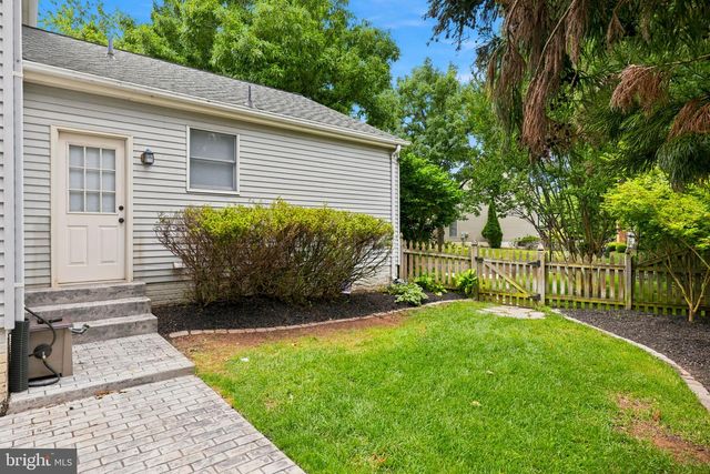 3219 GRASSMERE CT, Herndon, VA 20171