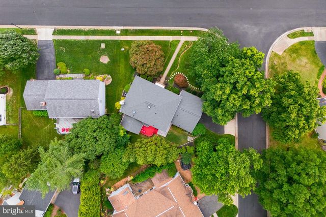 3219 GRASSMERE CT, Herndon, VA 20171