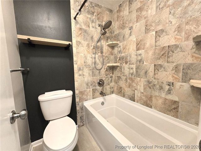 5600 Woodlake Court, Fayetteville, NC 28311