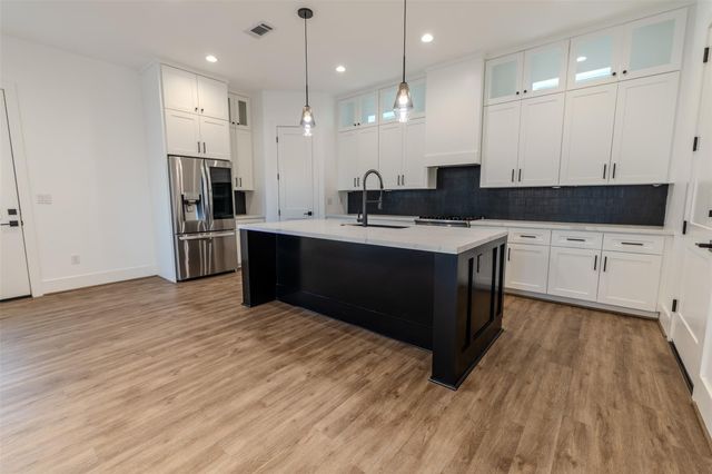 1206 Hamblen Street, Houston, TX 77009