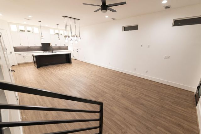 1206 Hamblen Street, Houston, TX 77009