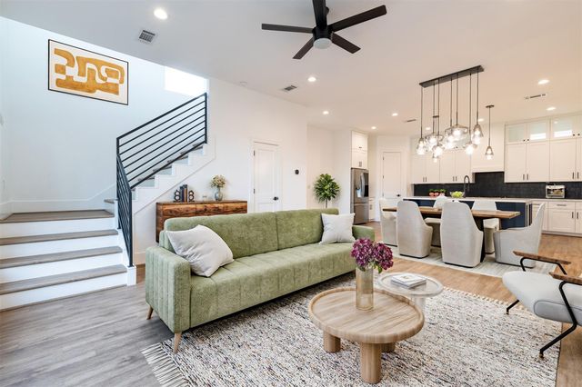 1206 Hamblen Street, Houston, TX 77009