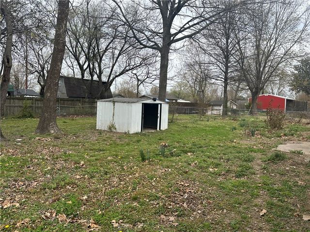 1104 Letha Drive, Springdale, AR 72762