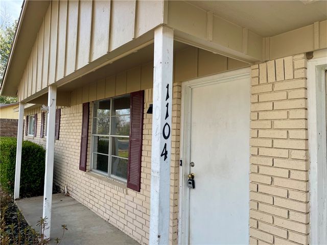 1104 Letha Drive, Springdale, AR 72762