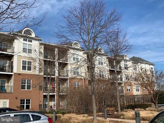 3840 LIGHTFOOT ST #240, Chantilly, VA 20151