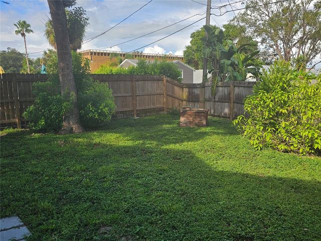 1408 N FORT HARRISON AVENUE B, Clearwater, FL 33755