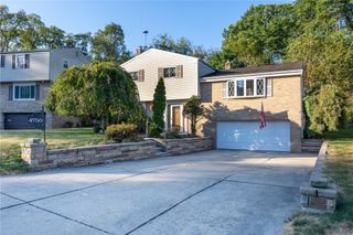 4750 Robert Dr., Bethel Park, PA 15102