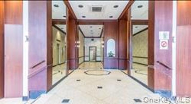 41-40 Union Street 10P, Flushing, NY 11355