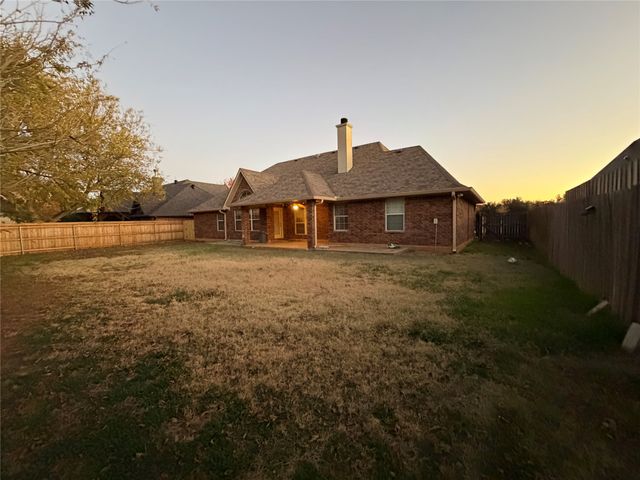 3426 Silver Oaks Drive, Abilene, TX 79606