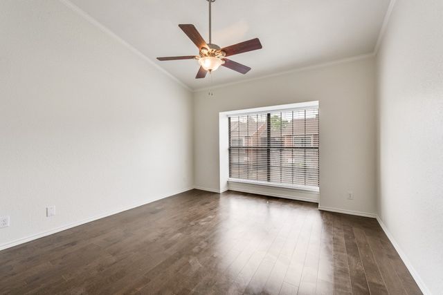 401 Pebble Way 239, Arlington, TX 76006