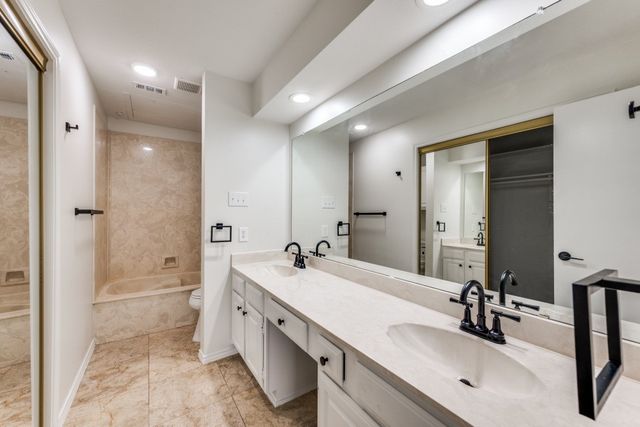 401 Pebble Way 239, Arlington, TX 76006