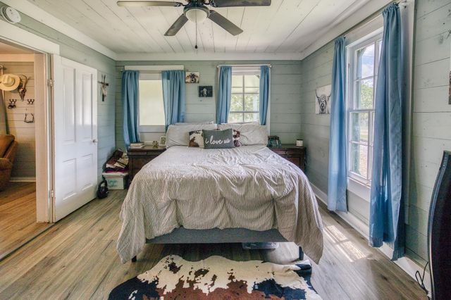 2578 County Road 121, Caldwell, TX 77836