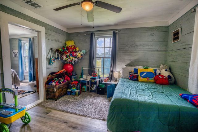 2578 County Road 121, Caldwell, TX 77836