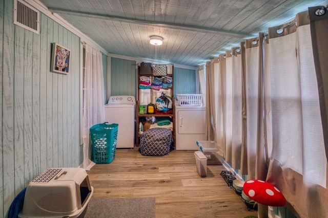 2578 County Road 121, Caldwell, TX 77836